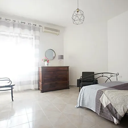 Ciraccio Apartments Procida Exterior photo