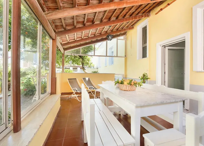 Ciraccio Apartments