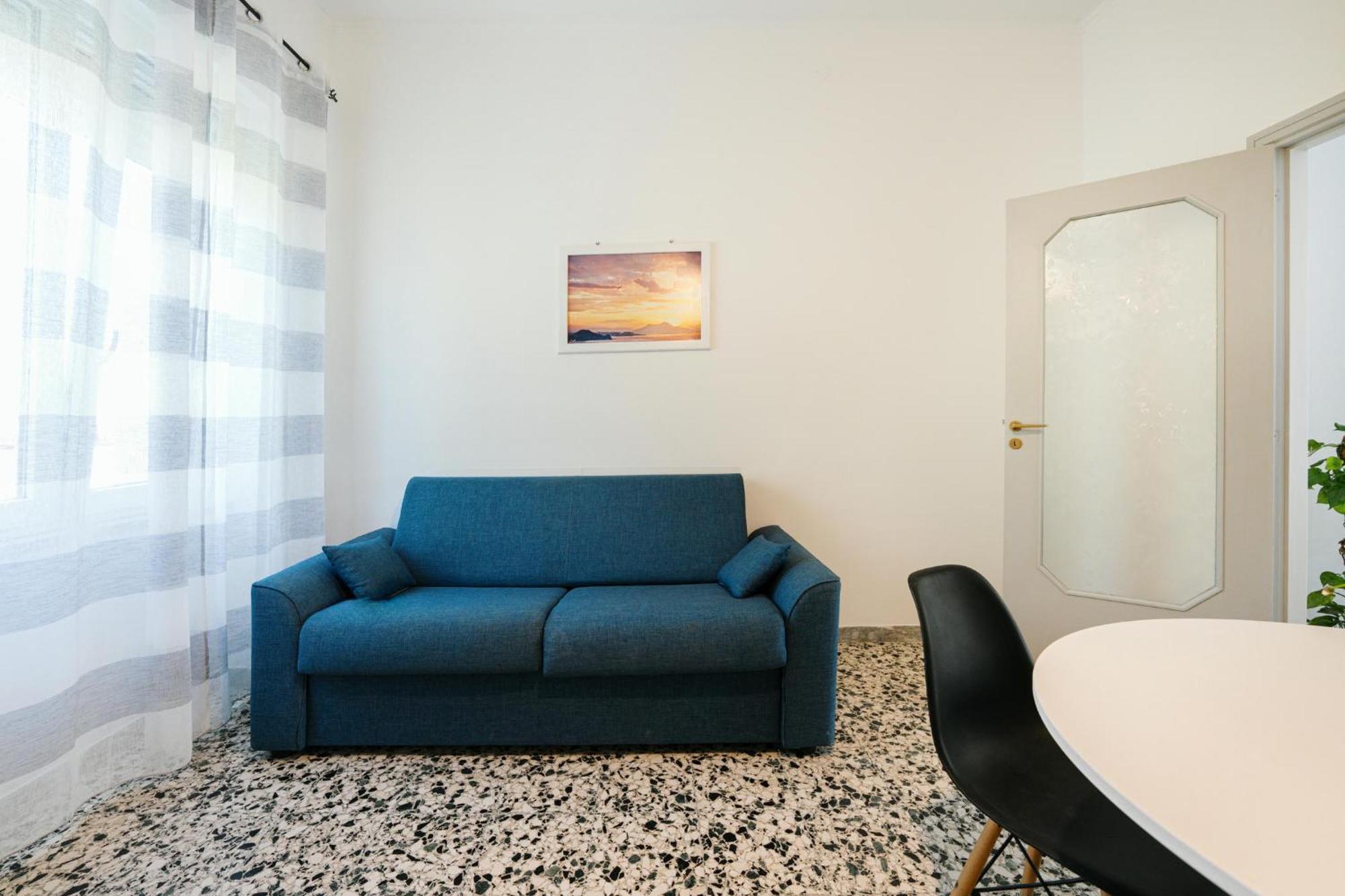Ciraccio Apartment *