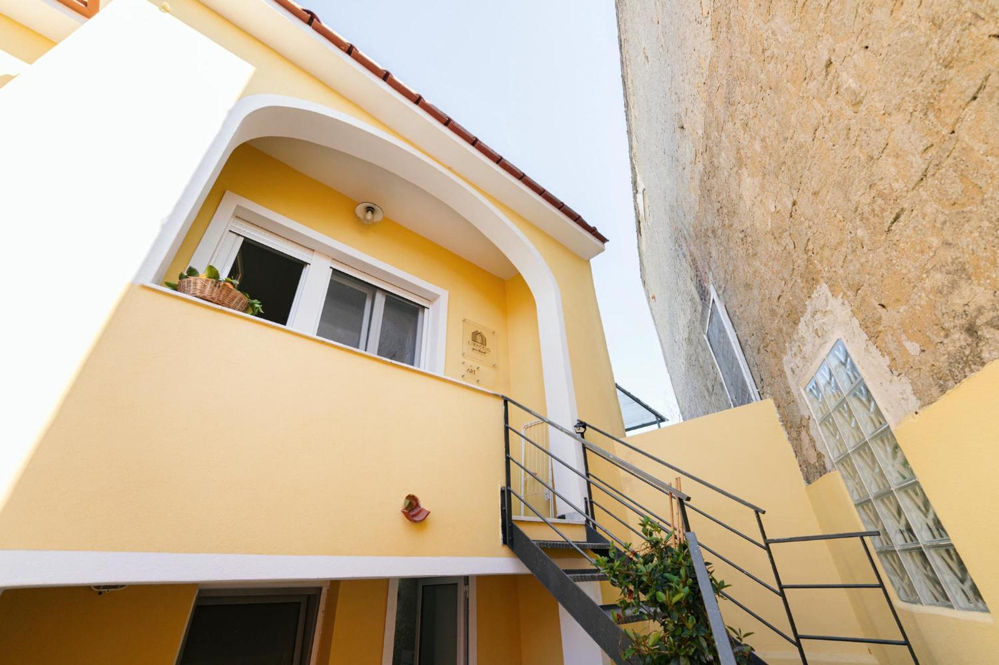 Apartment Ciraccio *