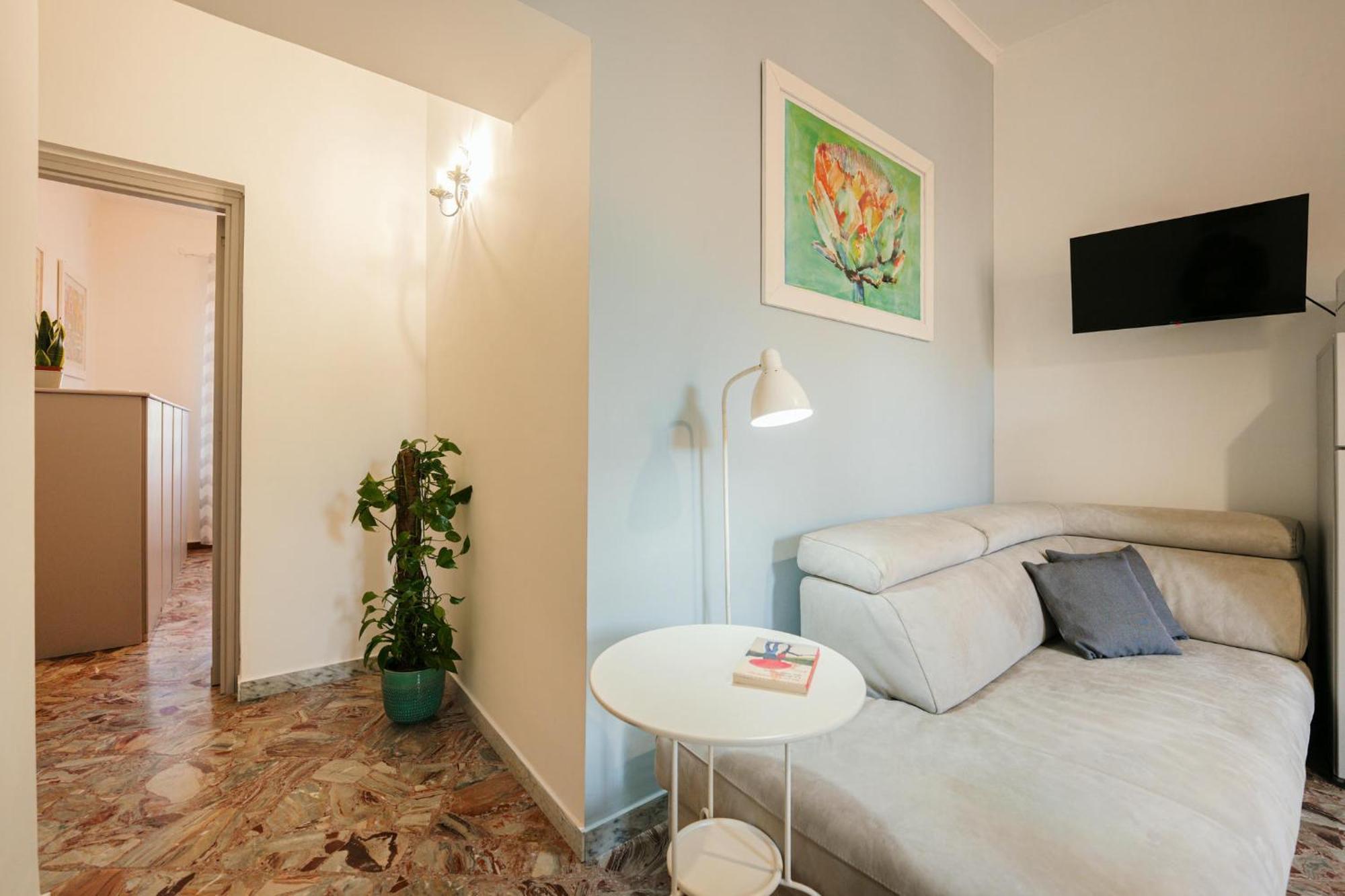 Ciraccio Apartment